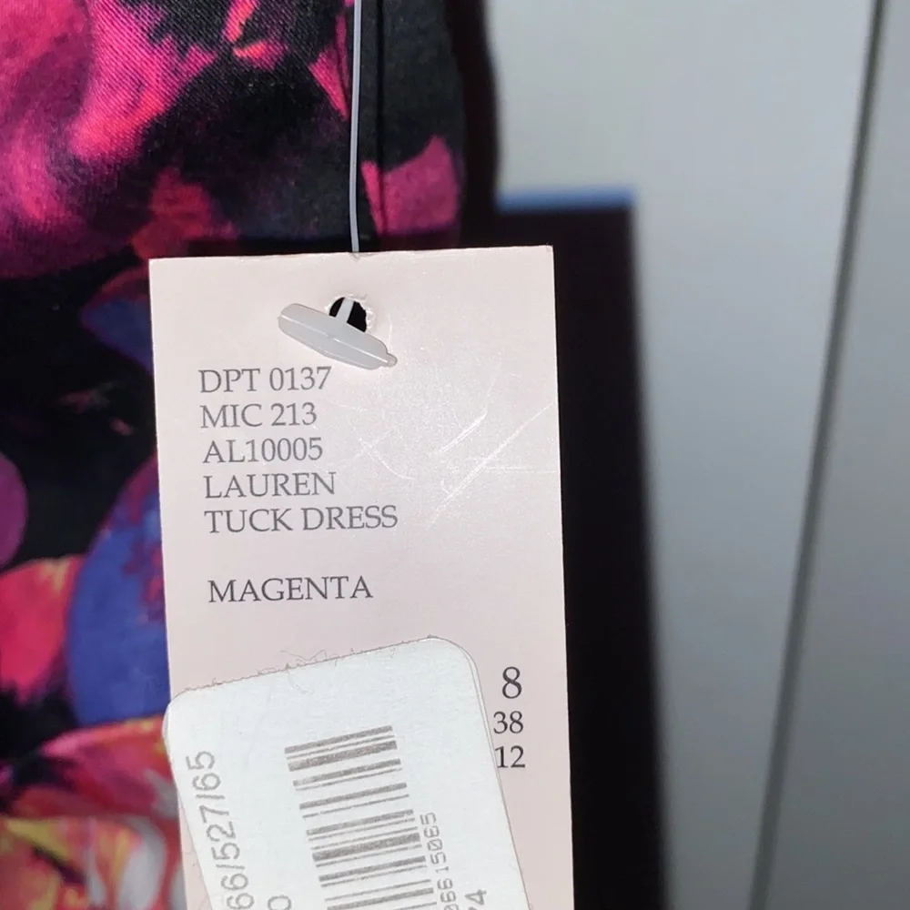 Katherine Kelly Lauren Tuck Floral Dress - Picture 4 of 7